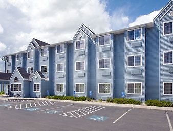 Microtel Inn & Suites By Wyndham Rapid City Bagian luar foto